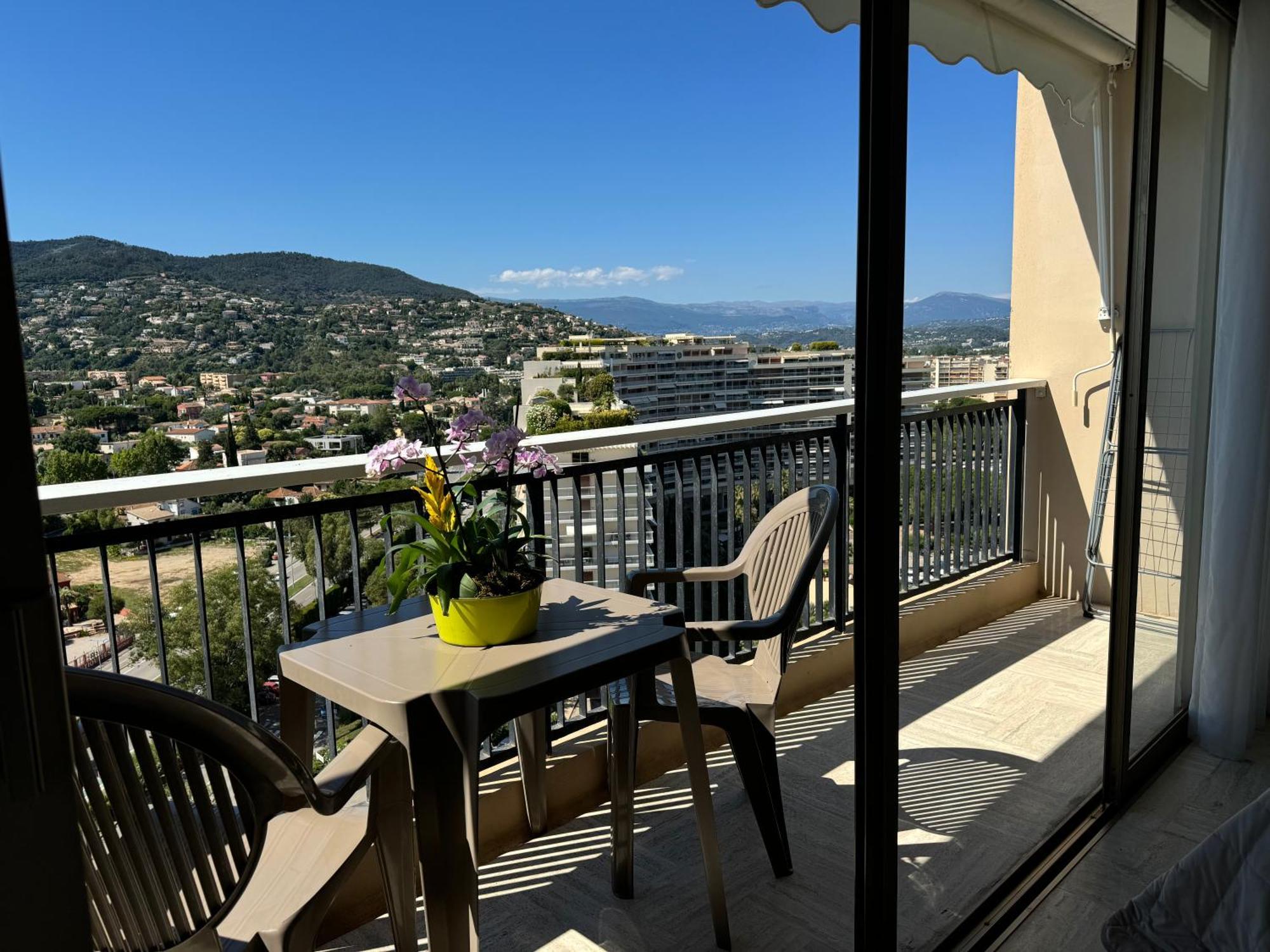 My Resid Appart Cannes Vue Marina Et Vue Montagne Mandelieu Extérieur photo